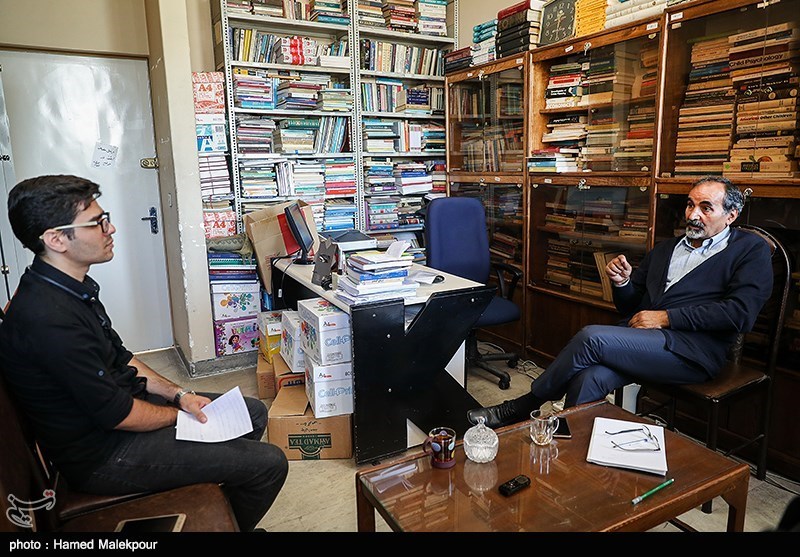 گفتگو| آزاد ارمکی: عناوین اصلاحطلبی و اصولگرایی دچار کمجانی شدند گفتگو| آزاد ارمکی: عناوین اصلاحطلبی و اصولگرایی دچار کمجانی شدند