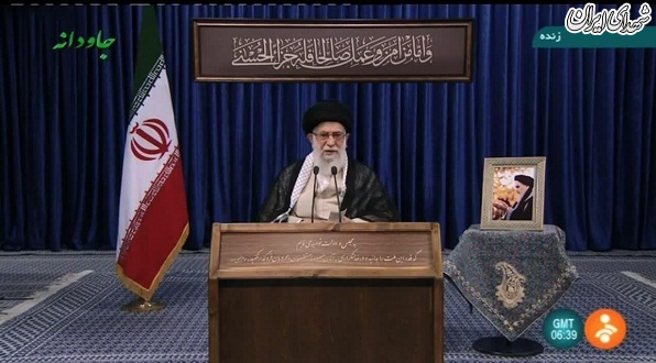 ترجمه آیه نصب شده در محل سخنرانی رهبر معظم انقلاب ترجمه آیه نصب شده در محل سخنرانی رهبر معظم انقلاب