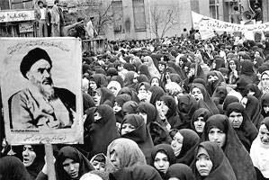 دیدگاه امام خمینی درباره بانوان چه بود؟ دیدگاه امام خمینی درباره بانوان چه بود؟