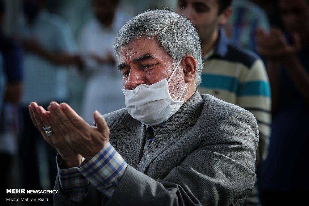 نماز عیدسعید فطر در دانشگاه تهران