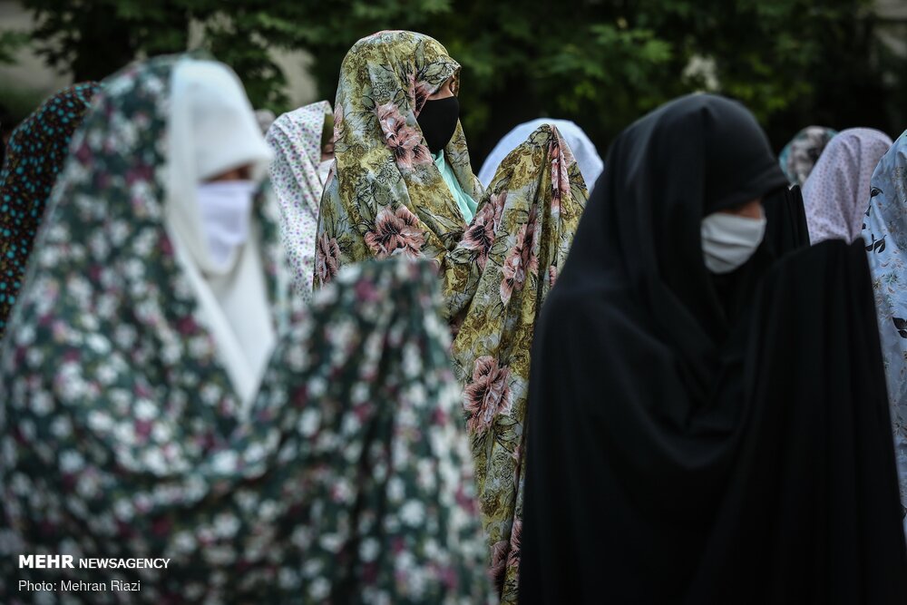 نماز عیدسعید فطر در دانشگاه تهران