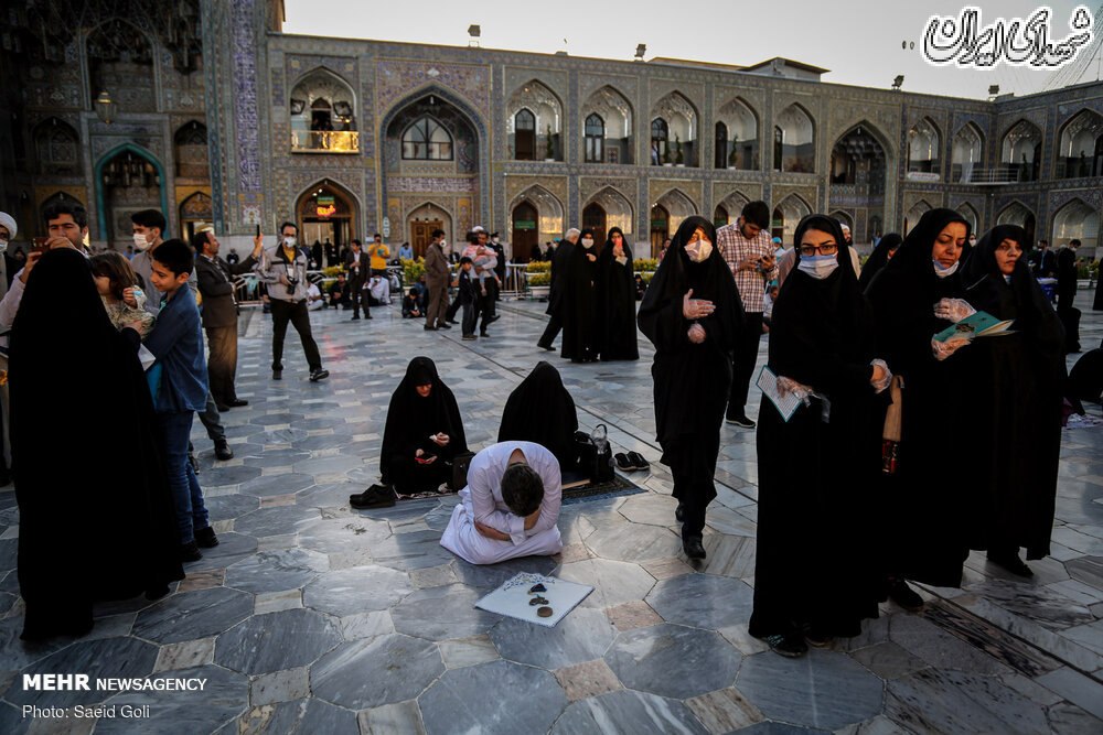 لحظه وصل زائران با اشک‌هایی از دلتنگی