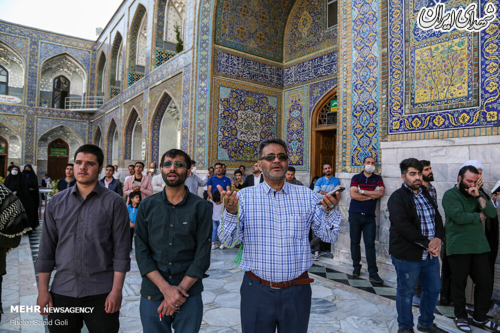 لحظه وصل زائران با اشک‌هایی از دلتنگی