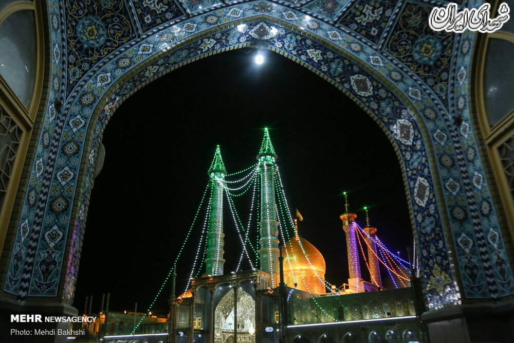 آیین شکرانه بازگشایی حرم مطهر حضرت معصومه (س) آیین شکرانه بازگشایی حرم مطهر حضرت معصومه (س)