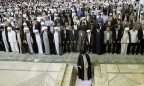 تصاویری خاطره‌انگیز از ۴۰ سال امامت جمعه رهبر انقلاب