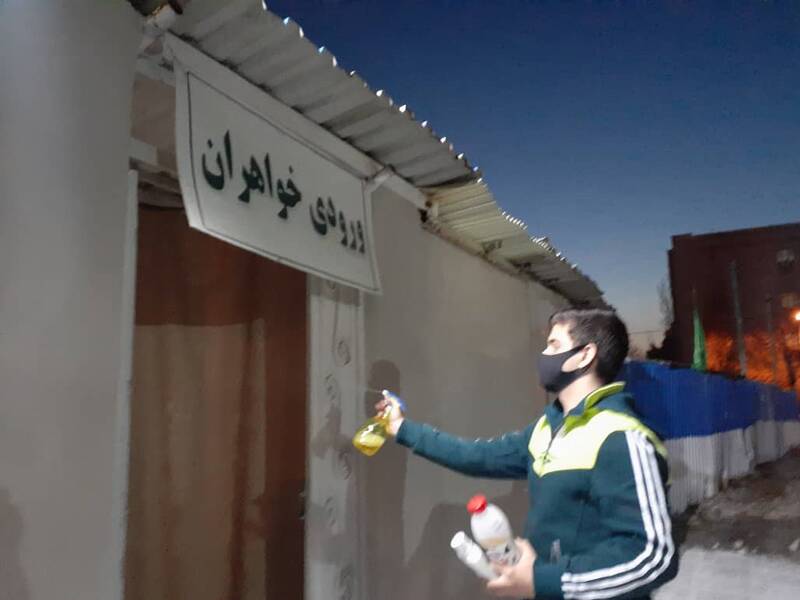 خانه دارند اما در حسینیه میخوابند +عکس خانه دارند اما در حسینیه میخوابند +عکس