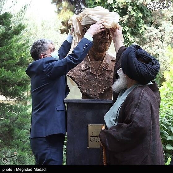 عکس/ رونمایی از سردیس شهید سپهبد سلیمانی