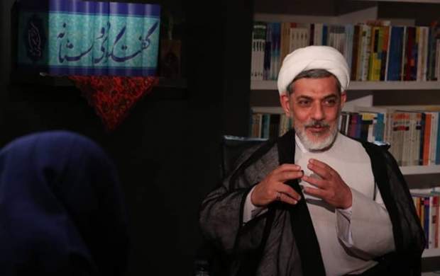 پاسخ حجتالاسلام رفیعی به دلیل اجباری بودن حجاب پاسخ حجتالاسلام رفیعی به دلیل اجباری بودن حجاب