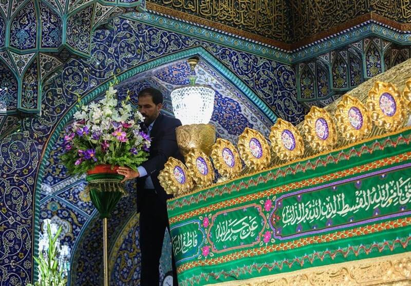 آغاز دهه کرامت در حرم حضرت معصومه(س) +عکس آغاز دهه کرامت در حرم حضرت معصومه(س) +عکس