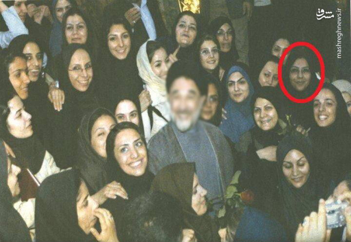 سرنوشت زنانی که با رئیس دولت اصلاحات عکس یادگاری گرفتند سرنوشت زنانی که با رئیس دولت اصلاحات عکس یادگاری گرفتند