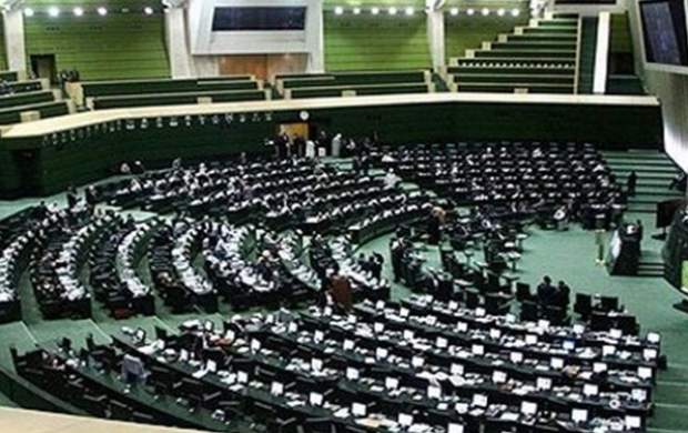 نشست فراکسیون انقلاب اسلامی به هفته بعد موکول شد نشست فراکسیون انقلاب اسلامی به هفته بعد موکول شد