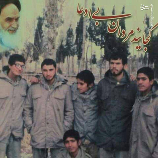 در جبهه بودم که پدرم شهید شد + عکس در جبهه بودم که پدرم شهید شد + عکس