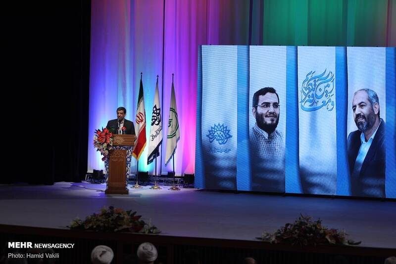 تکریم و معارفه رئیس «حوزه هنری» برگزار شد تکریم و معارفه رئیس «حوزه هنری» برگزار شد