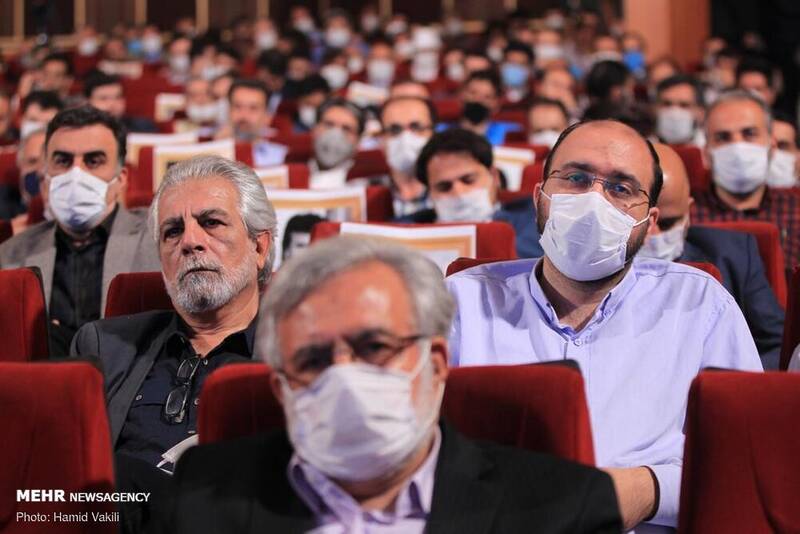 تکریم و معارفه رئیس «حوزه هنری» برگزار شد تکریم و معارفه رئیس «حوزه هنری» برگزار شد