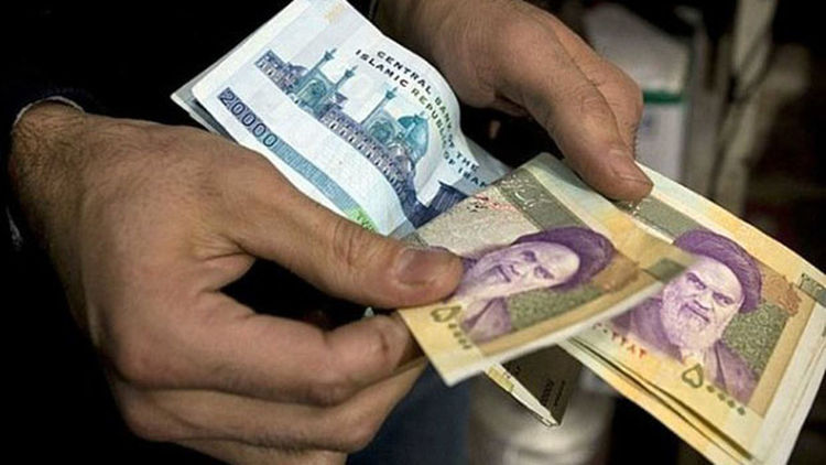 فاصله بین حقوق کارگر و خط فقر ۲ میلیون تومان! فاصله بین حقوق کارگر و خط فقر ۲ میلیون تومان!