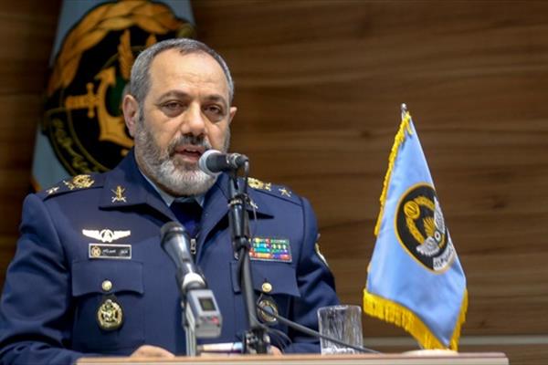 سورپرایز فرمانده نیروی هوایی ارتش سورپرایز فرمانده نیروی هوایی ارتش