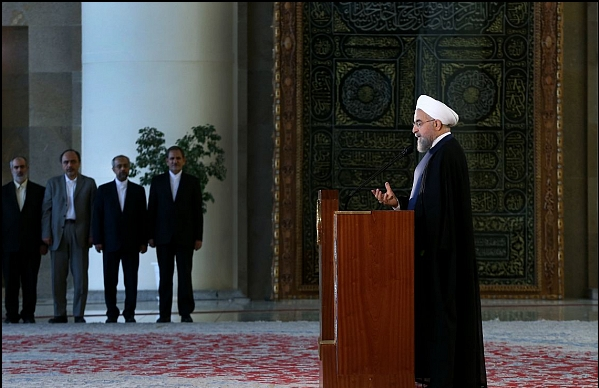دلار ۳۰ هزار تومانی و تورم بالا؛ جدیدترین دستاورد برجام دلار ۳۰ هزار تومانی و تورم بالا؛ جدیدترین دستاورد برجام