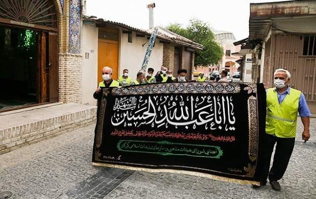 مشهدالرضا(ع) یکدست سیاهپوش شد مشهدالرضا(ع) یکدست سیاهپوش شد