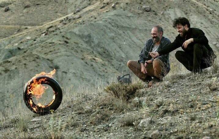 مطالبۀ جدید فمینیستها؛ زندگی با دو شوهر در یک خانه! مطالبۀ جدید فمینیستها؛ زندگی با دو شوهر در یک خانه!