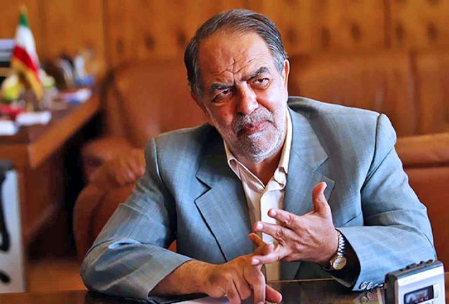 میگویند روحانی جاسوس است! میگویند روحانی جاسوس است!