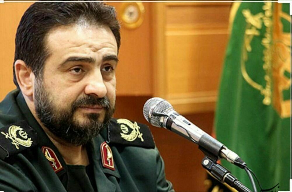 سردار خدادی به مقتدایش حاج قاسم سلیمانی پیوست سردار خدادی به مقتدایش حاج قاسم سلیمانی پیوست