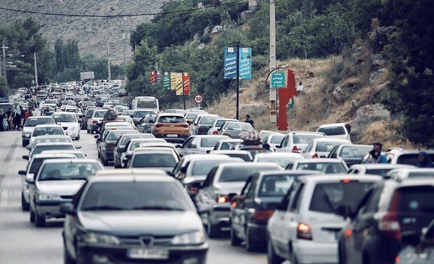 ترافیک سنگین در محور چالوس ترافیک سنگین در محور چالوس