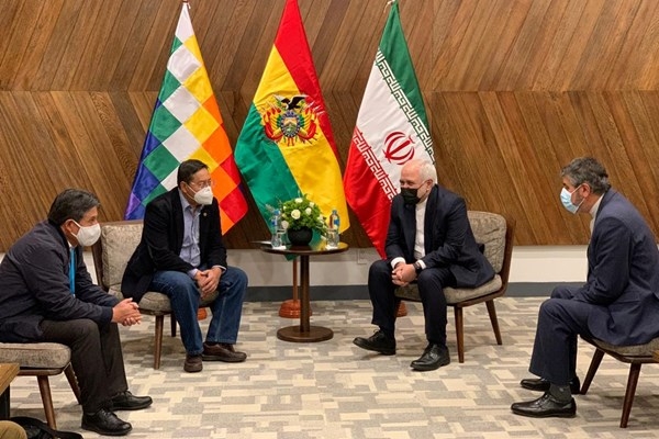 رئیسجمهور بولیوی: درصددیم روابط با ایران را ارتقا ببخشیم رئیسجمهور بولیوی: درصددیم روابط با ایران را ارتقا ببخشیم