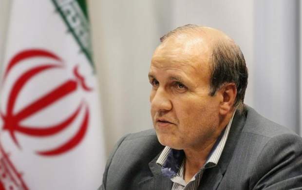 یک عده مسئولان فقط میگویند طبق منویات رهبری! یک عده مسئولان فقط میگویند طبق منویات رهبری!