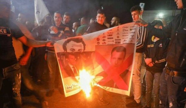 تجمع اعتراضی فلسطینی ها به گستاخی اخیر ماکرون