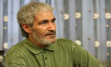 رفتن حاج قاسم جگرم را آتش زد/ صدای «آهنگران» در جبهه برایم تسکیندهنده بود رفتن حاج قاسم جگرم را آتش زد/ صدای «آهنگران» در جبهه برایم تسکیندهنده بود