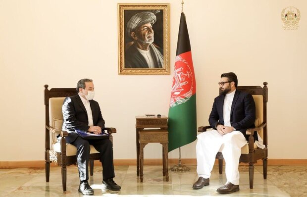 عراقچی با مشاور امنیت ملی افغانستان دیدار کرد عراقچی با مشاور امنیت ملی افغانستان دیدار کرد