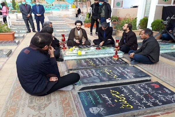 پرچم انتقام در دستان لشکر سلیمانی پرچم انتقام در دستان لشکر سلیمانی