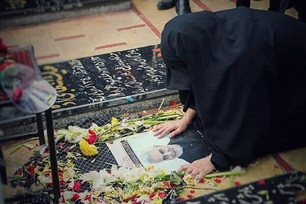 پرچم انتقام در دستان لشکر سلیمانی پرچم انتقام در دستان لشکر سلیمانی
