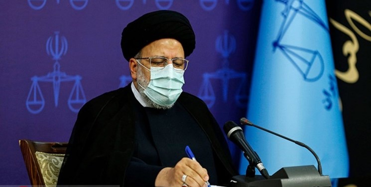 آیتالله رئیسی: وزارت بهداشت گرفتار حاشیهسازی نشود آیتالله رئیسی: وزارت بهداشت گرفتار حاشیهسازی نشود