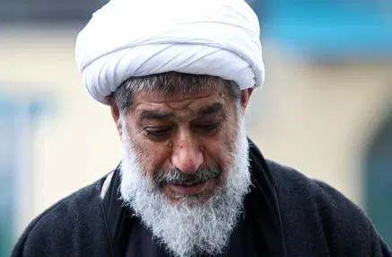 عینکی که پسرتان به چشمتان زده را بردارید عینکی که پسرتان به چشمتان زده را بردارید
