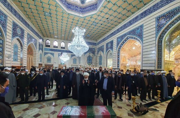 تشییع شهید فخری‌زاده در حرم حضرت معصومه(س)