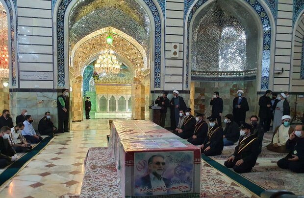 تشییع شهید فخری‌زاده در حرم حضرت معصومه(س)