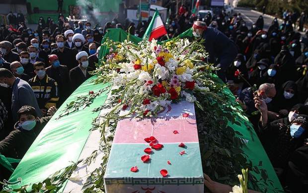 چرا تمام شهدای یزدی در میدان نبرد شهید شدهاند؟ چرا تمام شهدای یزدی در میدان نبرد شهید شدهاند؟