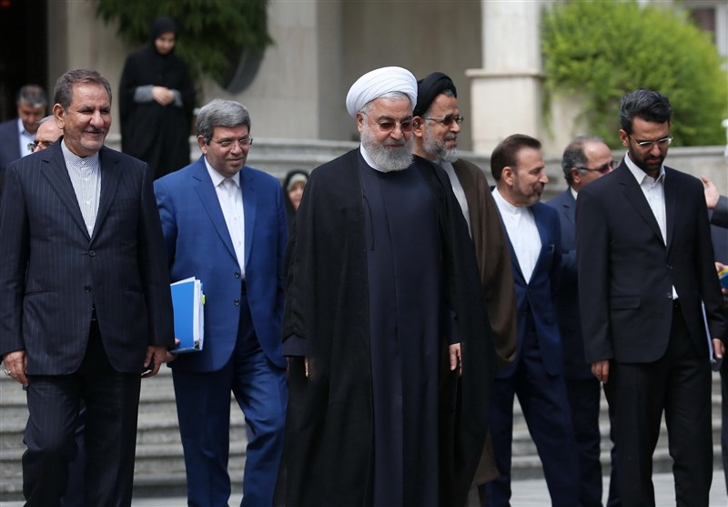 «نه به روحانی» یا «امتداد روحانی» «نه به روحانی» یا «امتداد روحانی»