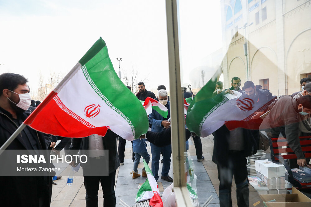 حالوهوای مصلی در سالگرد شهادت حاج قاسم حالوهوای مصلی در سالگرد شهادت حاج قاسم
