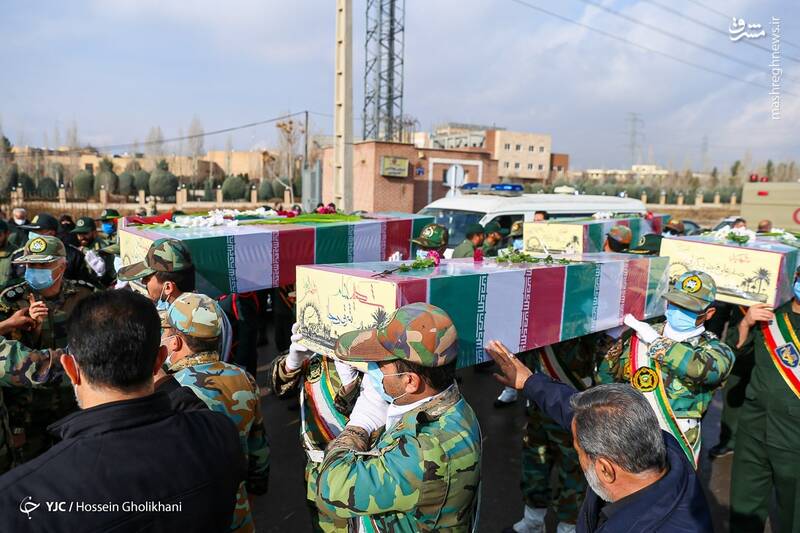 عکس/ تشییع پیکر پنج شهید دفاع مقدس در قزوین عکس/ تشییع پیکر پنج شهید دفاع مقدس در قزوین