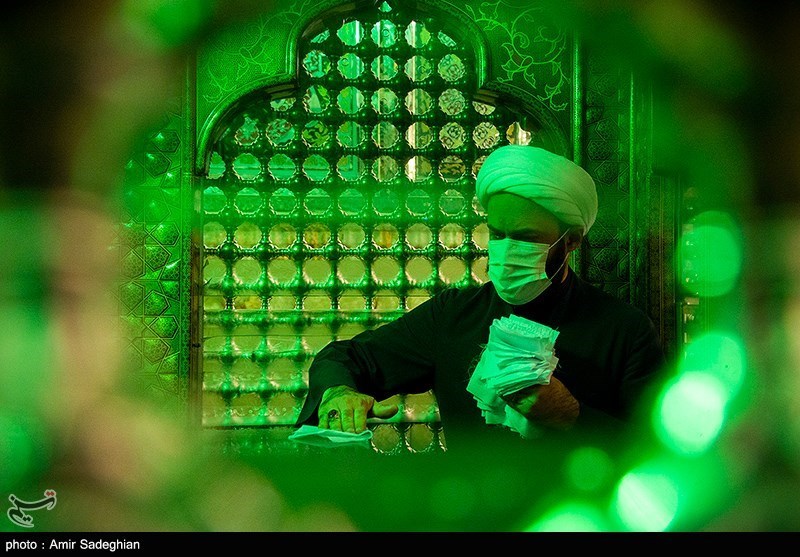 آیین گلاب شویی ضریح شاهچراغ (ع) آیین گلاب شویی ضریح شاهچراغ (ع)