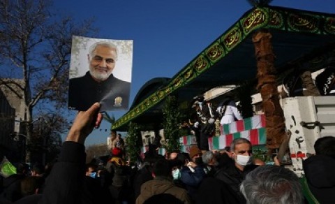 مراسم تشییع پیکر 150 شهید گمنام از دانشگاه تهران تا معراج شهدا مراسم تشییع پیکر 150 شهید گمنام از دانشگاه تهران تا معراج شهدا