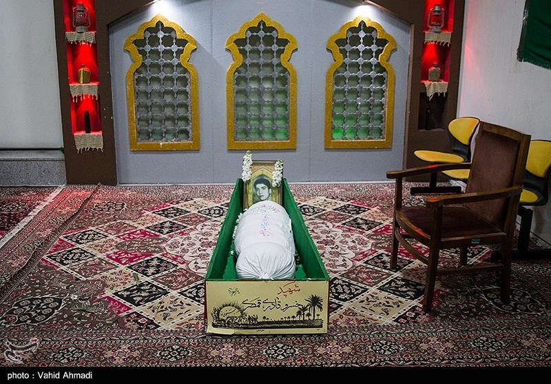 وداع با پیکر شهید خسرو قادری قمصری