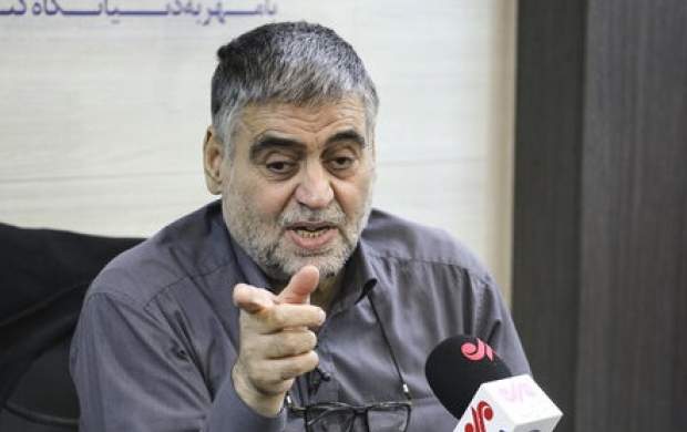 ماجرای نماز خواندن رزمندگان ایران در یک کلیسا ماجرای نماز خواندن رزمندگان ایران در یک کلیسا