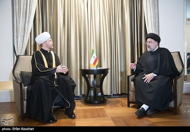 دیدار رئیسی با رئیس اداره دینی مسلمانان روسیه