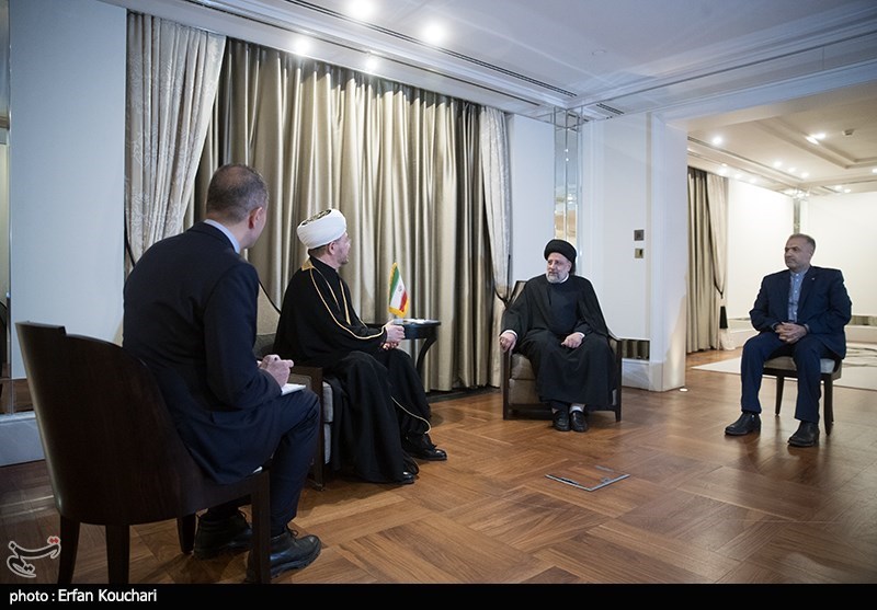 دیدار رئیسی با رئیس اداره دینی مسلمانان روسیه