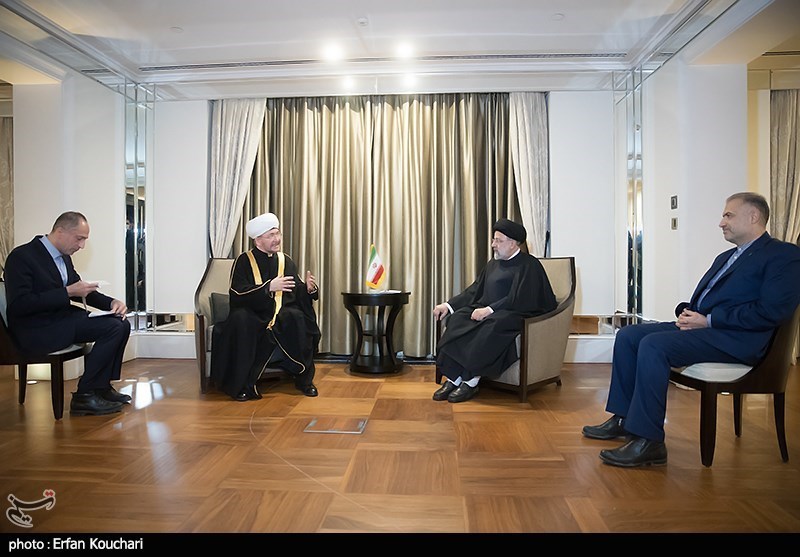 دیدار رئیسی با رئیس اداره دینی مسلمانان روسیه
