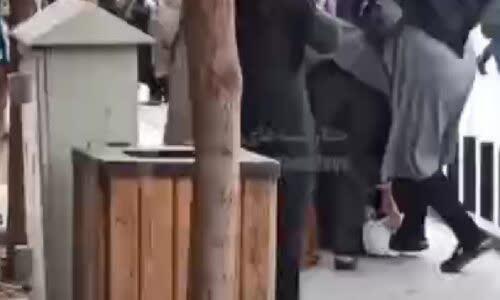 زن هتاک به لباس مقدس روحانیت دستگیر شد زن هتاک به لباس مقدس روحانیت دستگیر شد