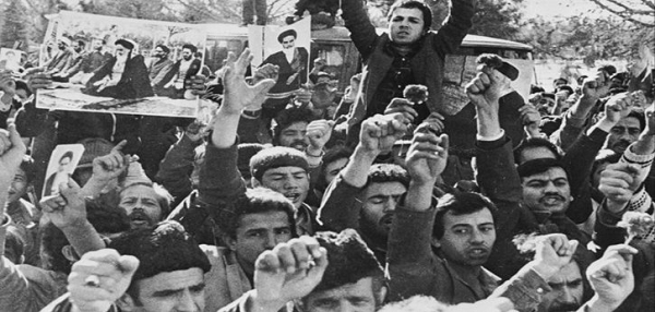 روایتی از حاجقاسم قبل انقلاب/ حالا من یک «انقلابی دوآتیشه» بودم روایتی از حاجقاسم قبل انقلاب/ حالا من یک «انقلابی دوآتیشه» بودم